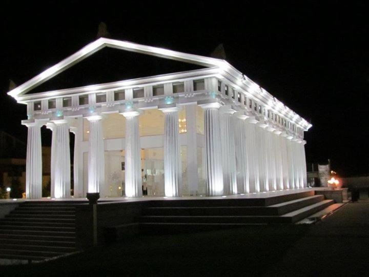 Real Palace Batoumi Extérieur photo